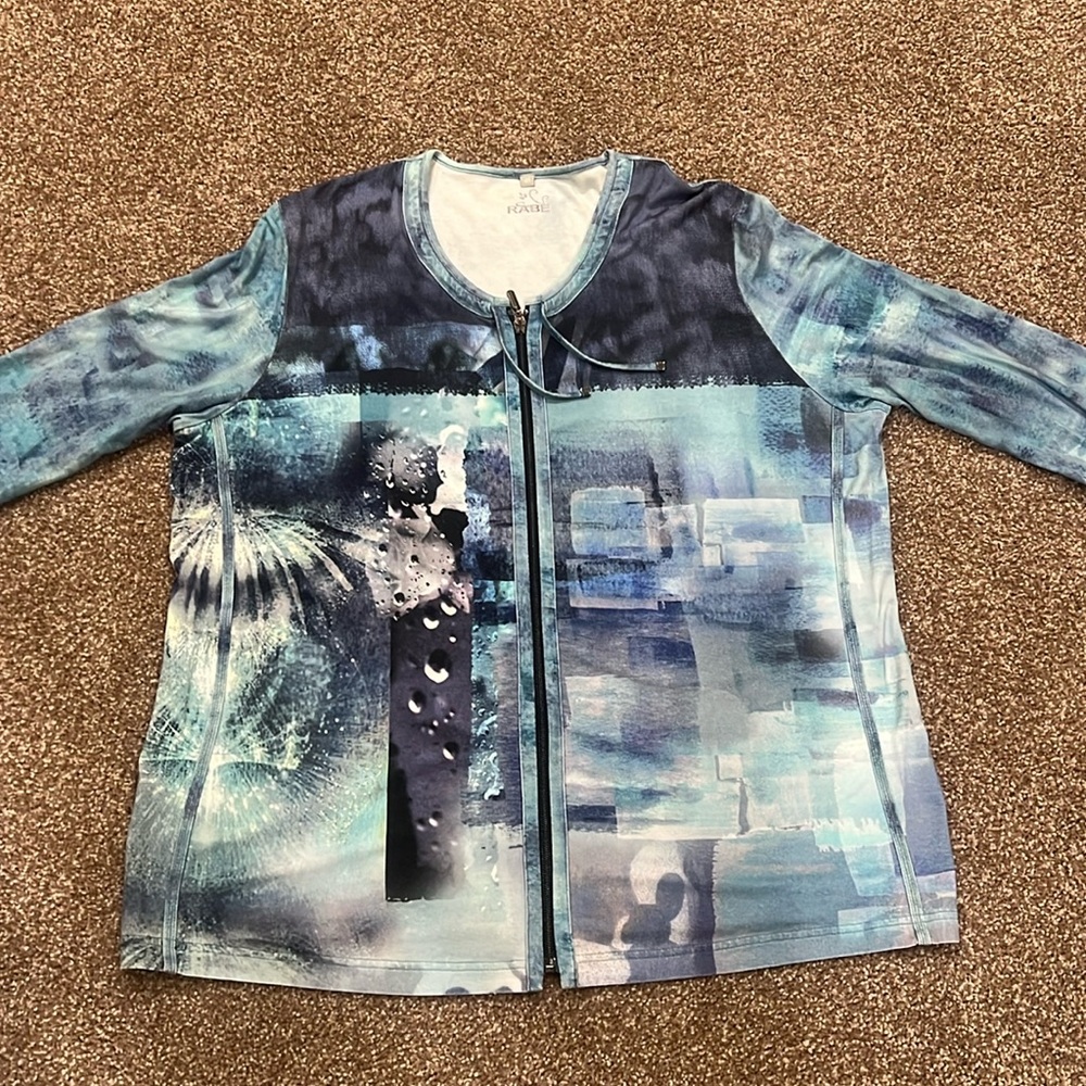 RABE long sleeve full zip viscose shirt top. Multi blue abstract print